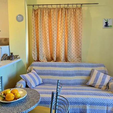 1 By Interhome Apartmán