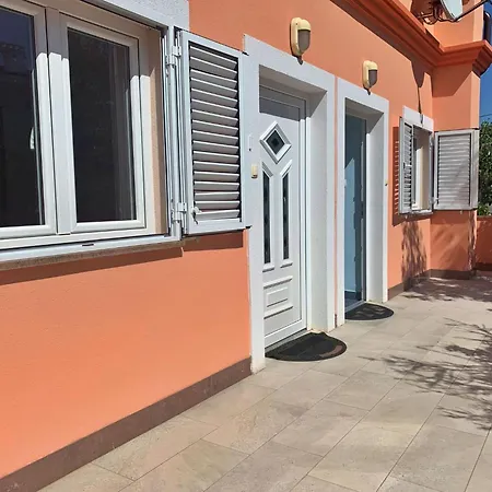 1 By Interhome Apartmán *